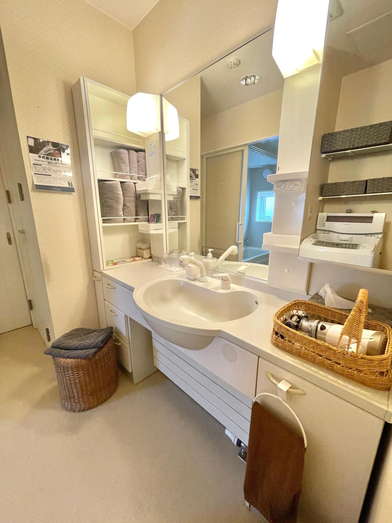 民泊なべやさんち Apartment Nanae Bagian luar foto