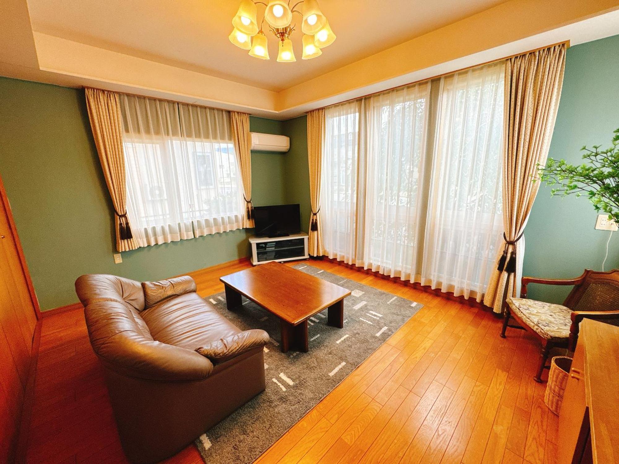 民泊なべやさんち Apartment Nanae Bagian luar foto
